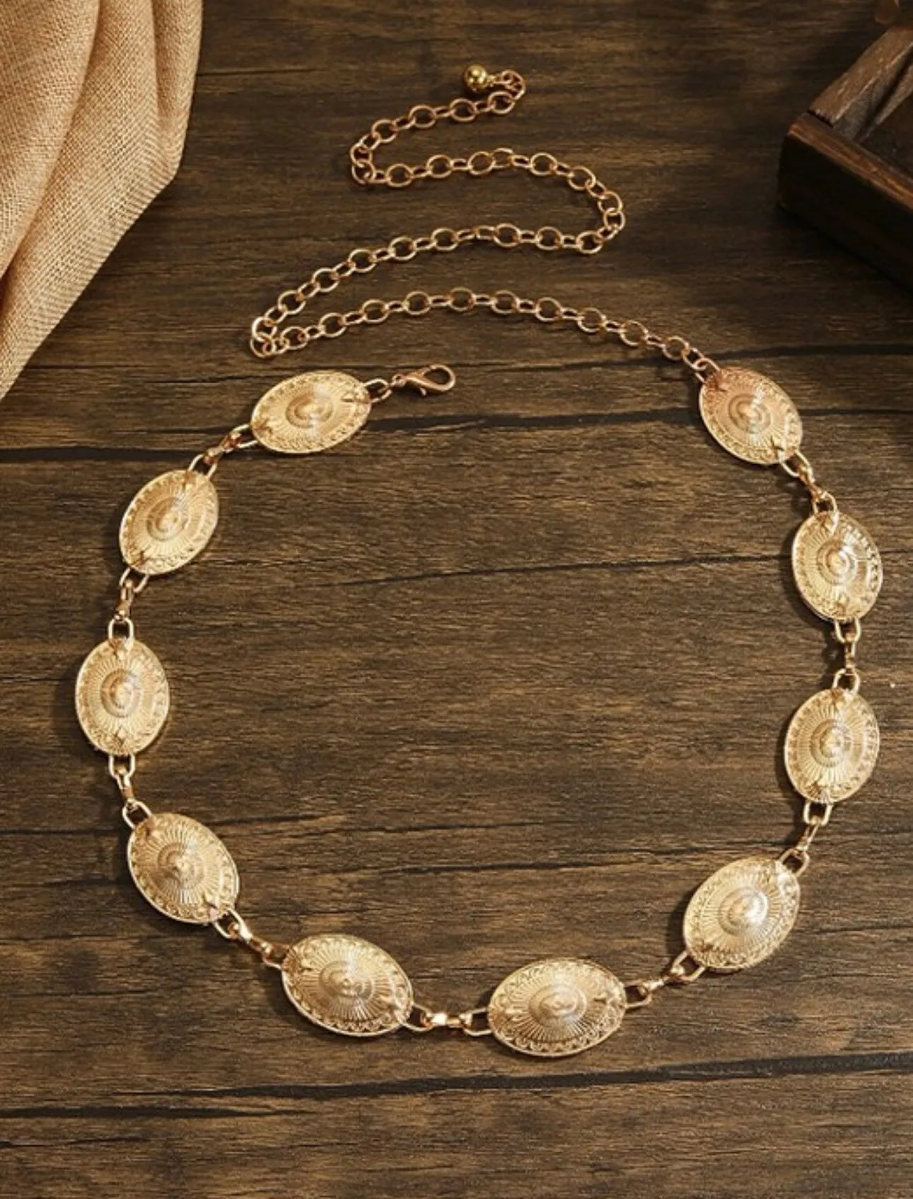 Western Oval Gold Chain Belt